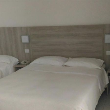 Hotel Monti Rimini Exterior photo