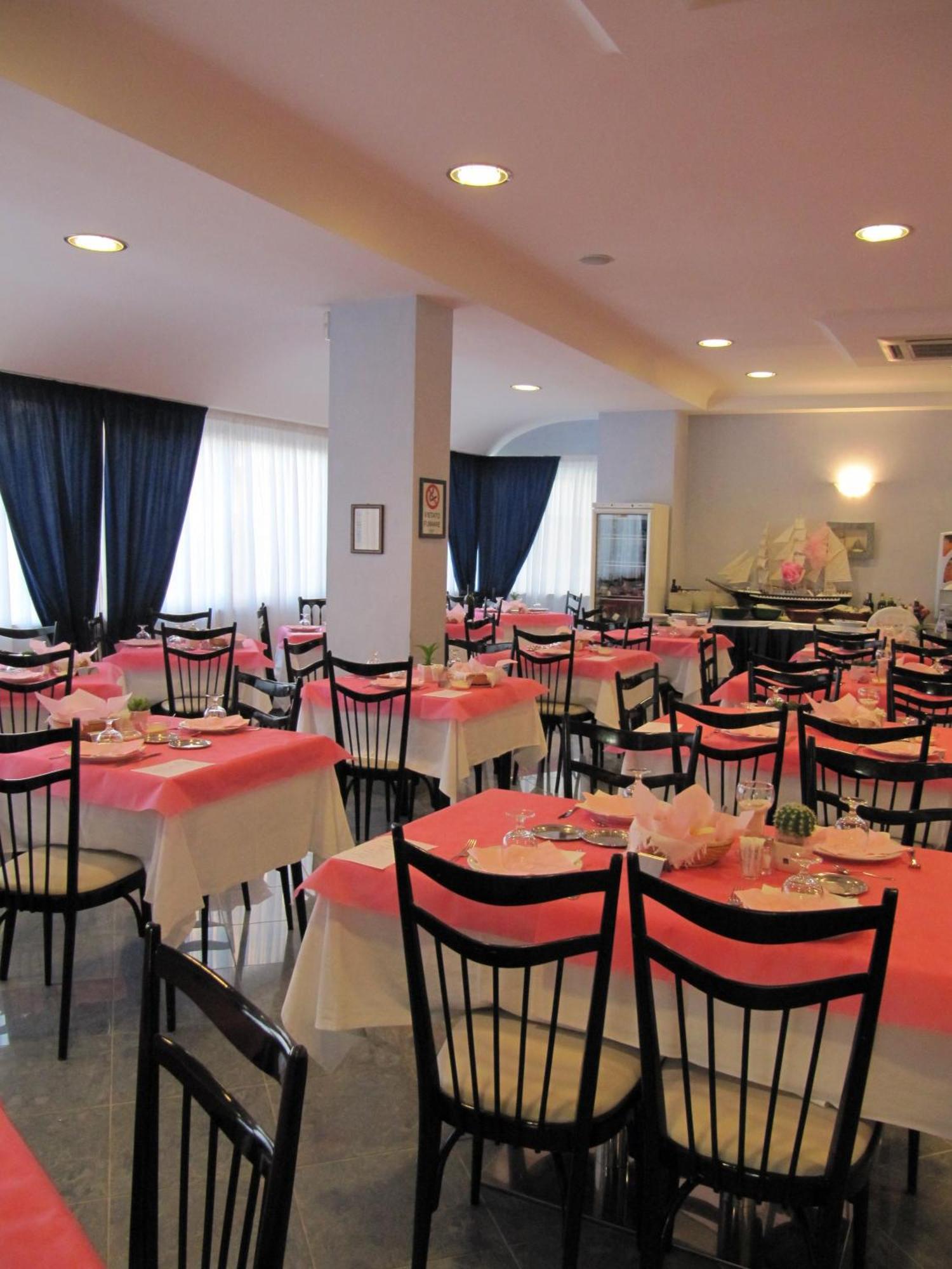 Hotel Monti Rimini Exterior photo